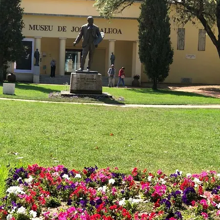 - Casas Dos Infantes דירה קלדס דה ריינה